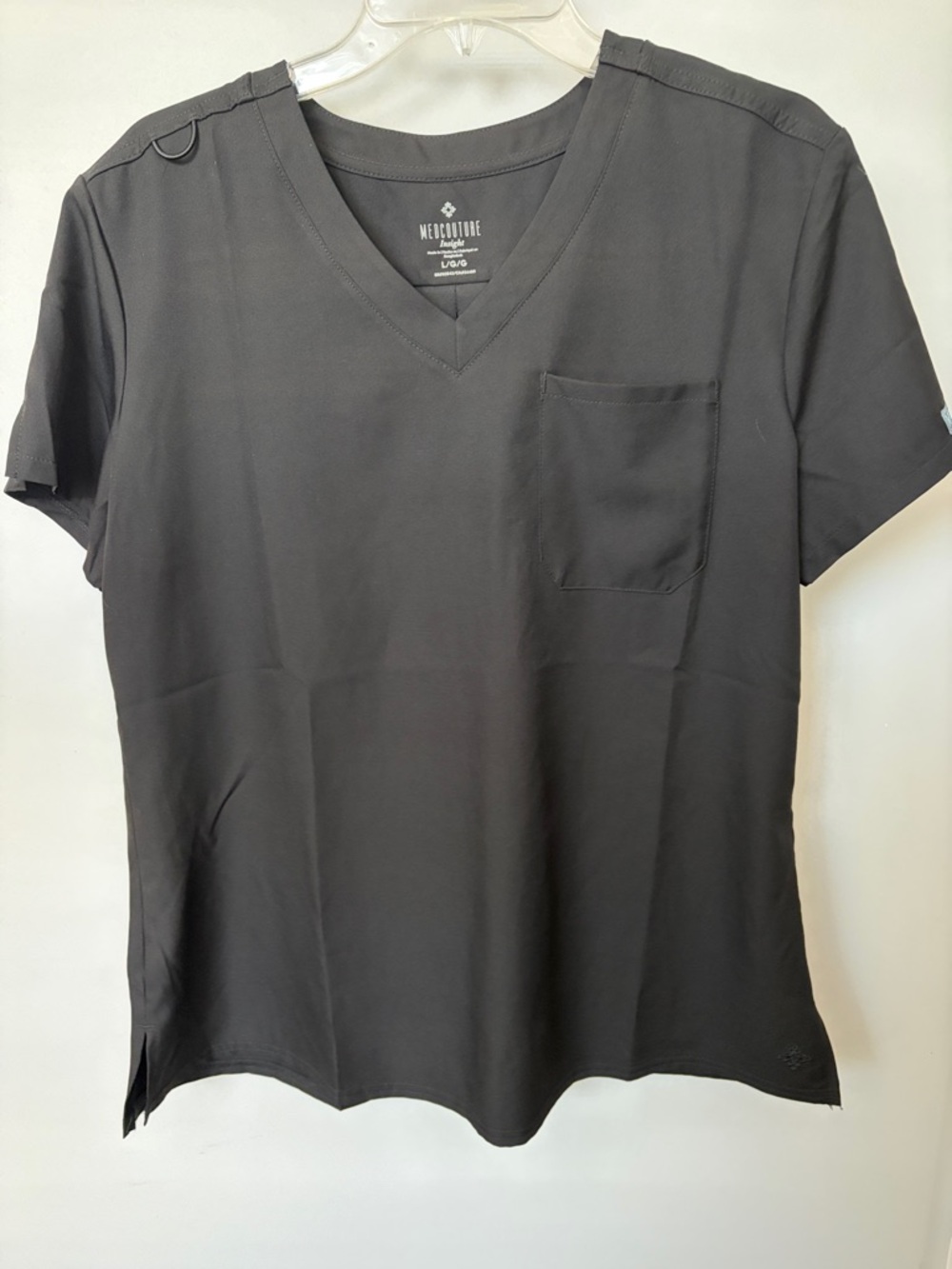 Med Couture Women's Short Sleeve V-Neck Scrub Set in Black - Picture 2 of 7